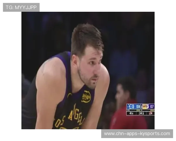 洛杉矶湖人末节追分，卢卡·东契奇底角大空位，末节画面让人窒息